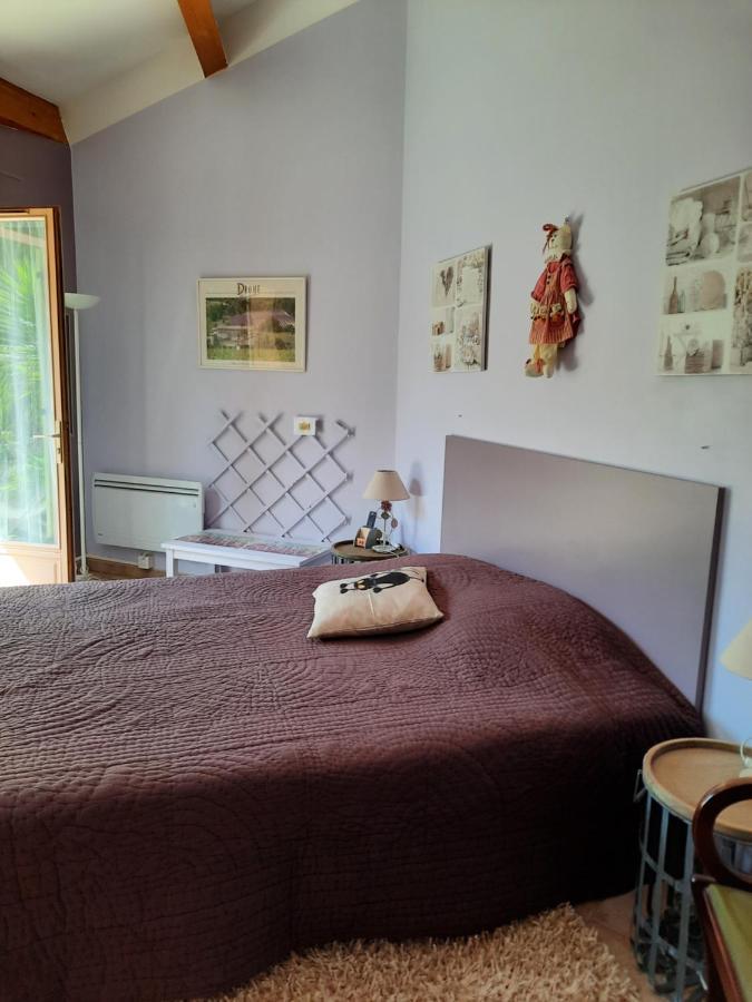 Bed and Breakfast Louminai Donzère Exterior foto