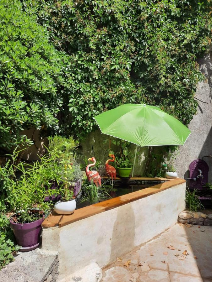 Bed and Breakfast Louminai Donzère Exterior foto