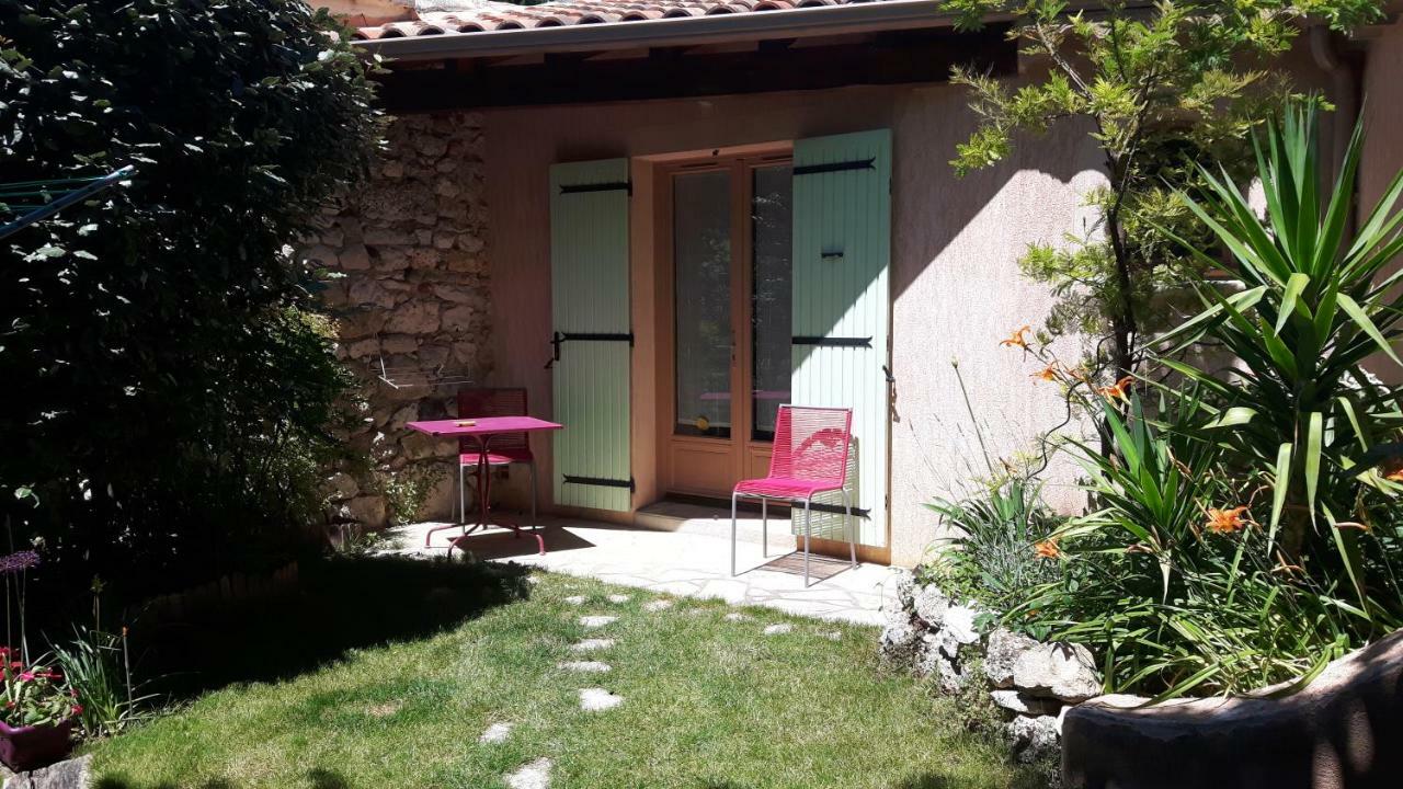 Bed and Breakfast Louminai Donzère Exterior foto